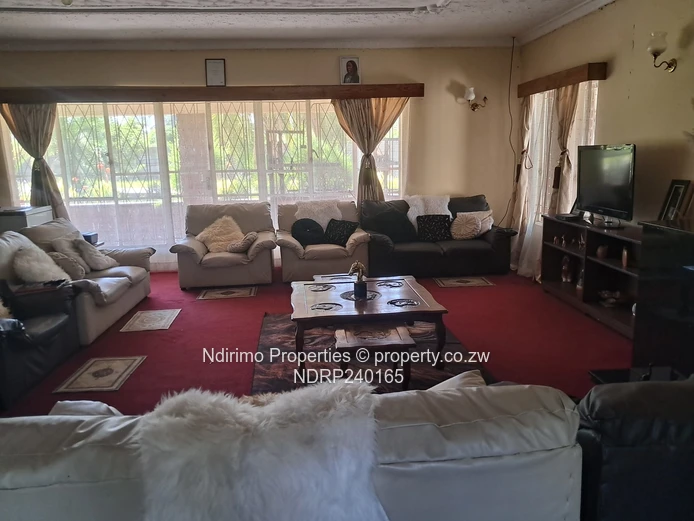 Hatfield House For Sale